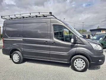 Ford Transit 2023 photo 2