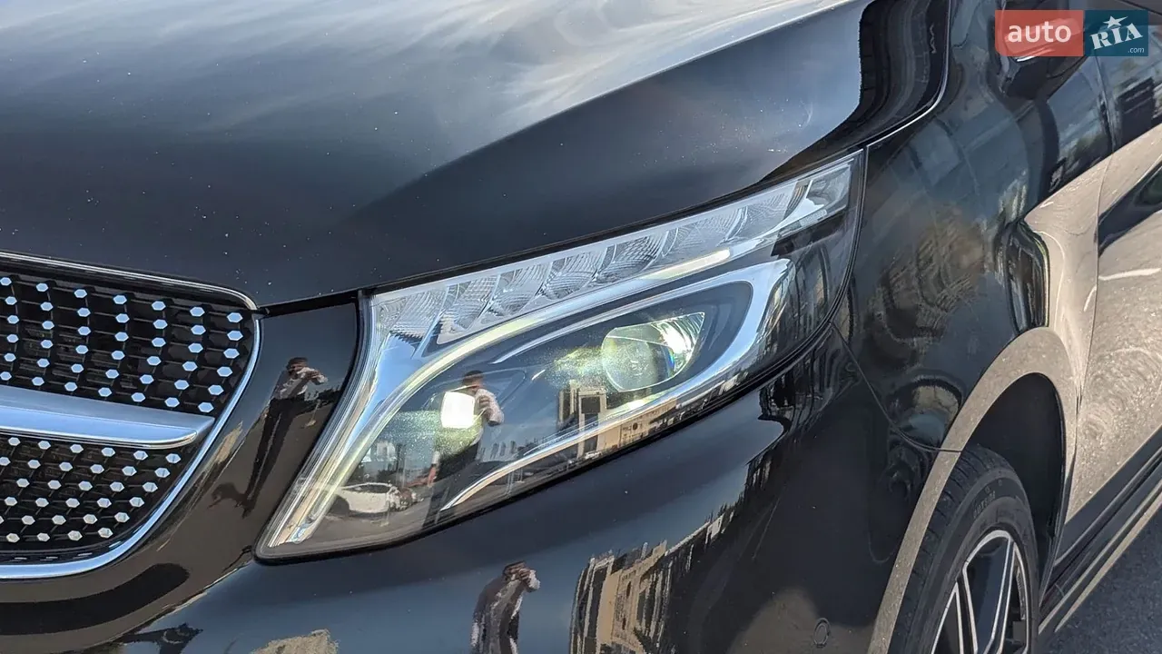 Mercedes-Benz V-Class 2020 photo 3