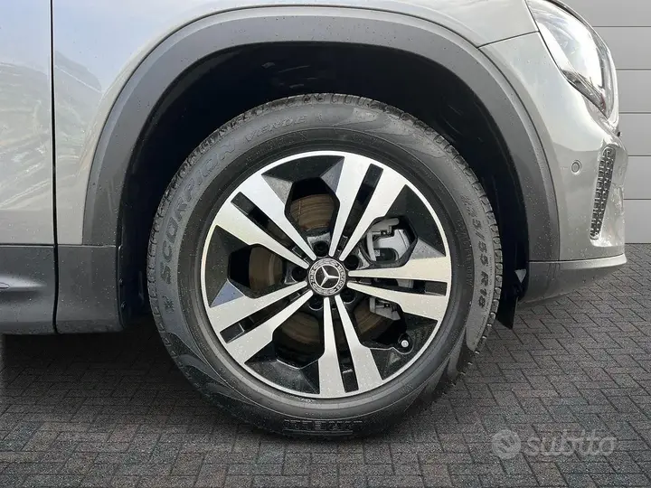 Mercedes-Benz Glb 2026 photo 5