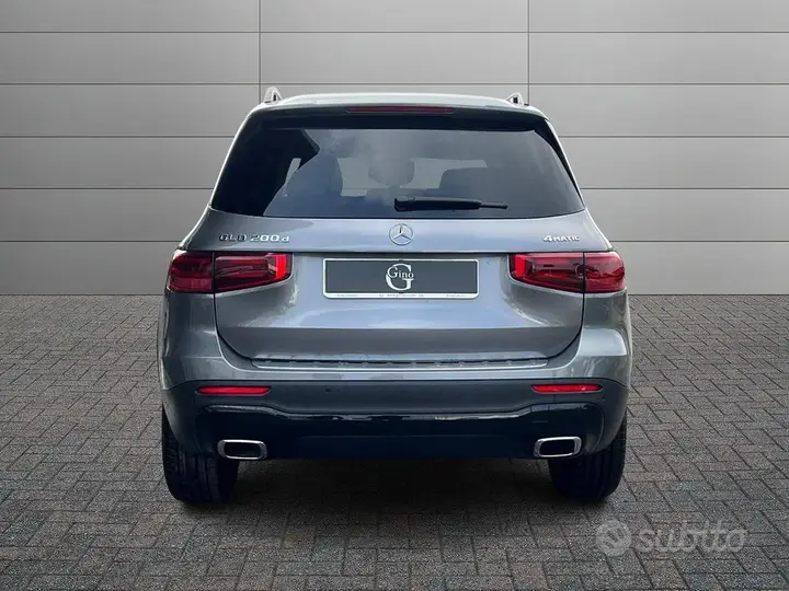 Mercedes-Benz Glb 2026 photo 4