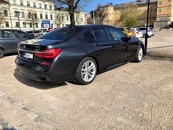 BMW 740D