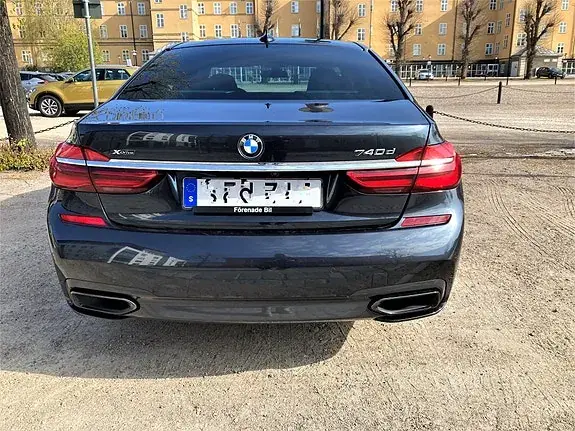 BMW 740D 2017 photo 3