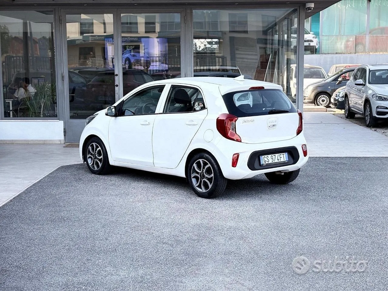 Kia Picanto 2023 photo 4