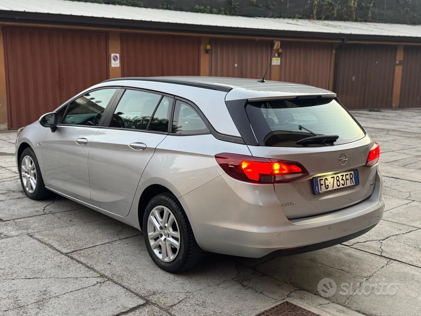 Opel Astra 2016 photo 4