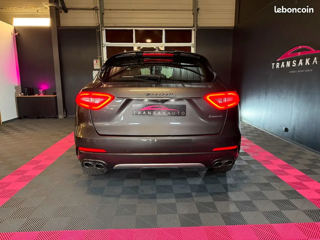 Maserati Levante 2016 photo 4