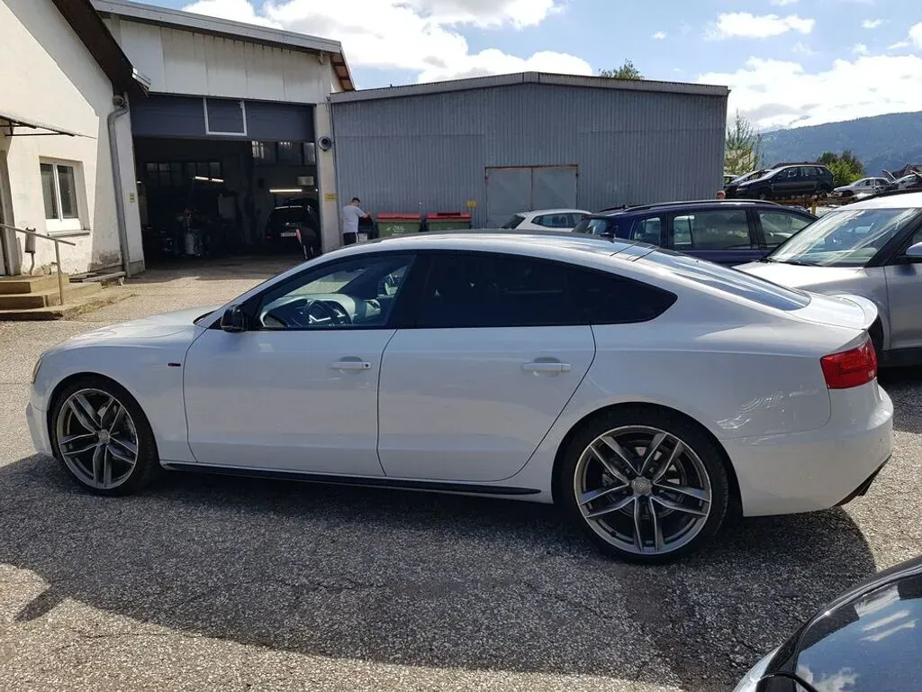 Audi A5 2015 photo 3