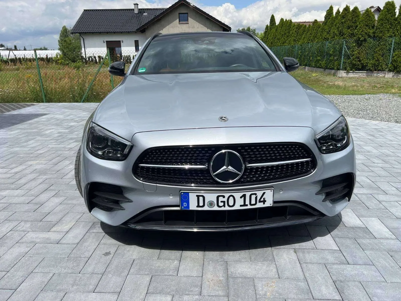 Mercedes-Benz E 300 2022 photo 4