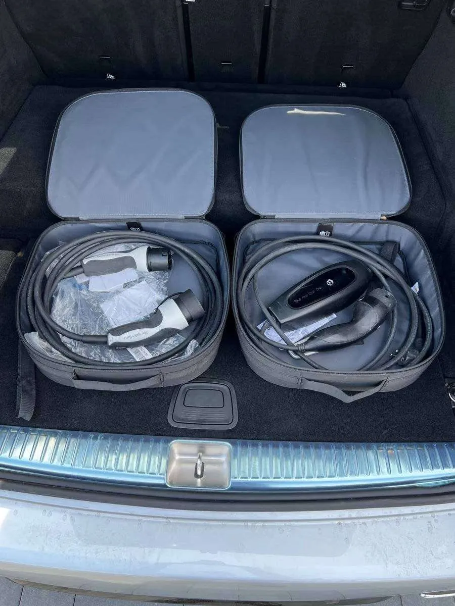 Mercedes-Benz E 300 2022 photo 2