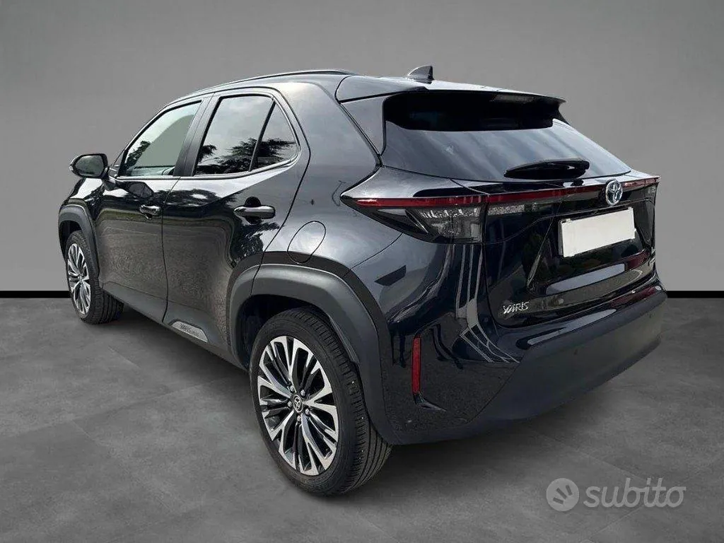 Toyota Yaris Cross 2023 photo 3
