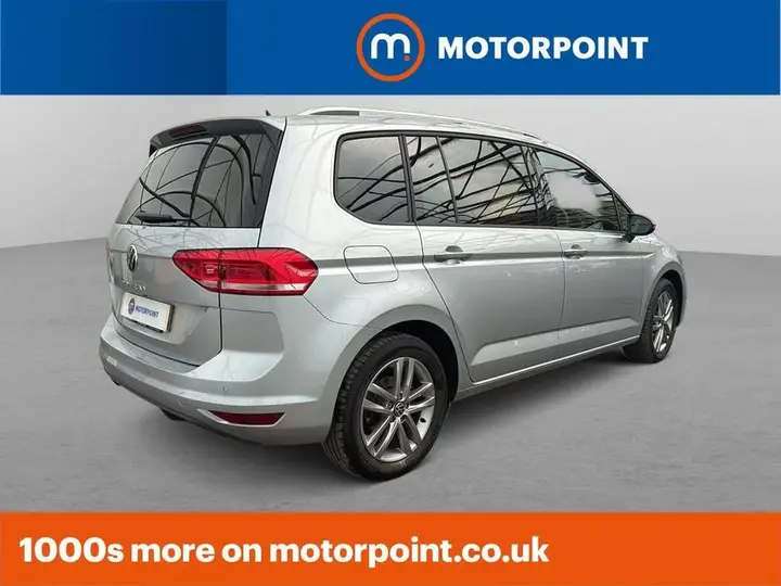 Volkswagen Touran 2025 photo 2