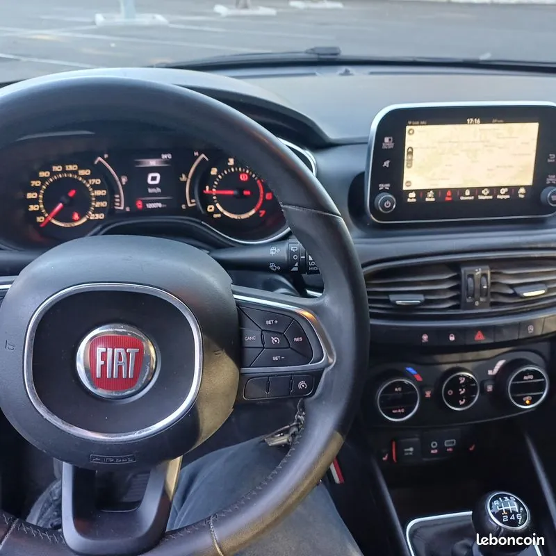 Fiat Tipo 2017 photo 3