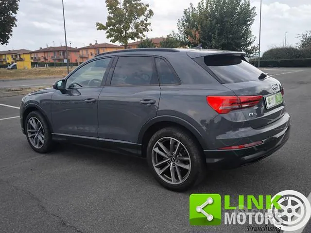 Audi Q3 2019 photo 4