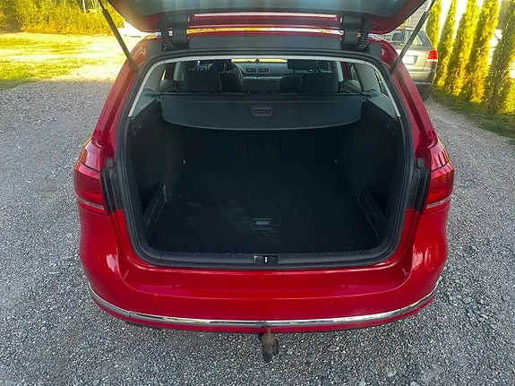 Volkswagen Passat 2012 photo 5