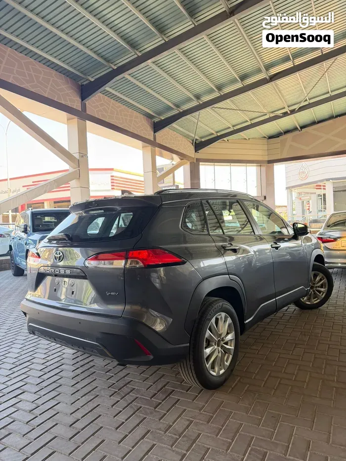Toyota Corolla Cross 2025 photo 4