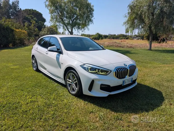BMW 1 Series 2022 photo 4