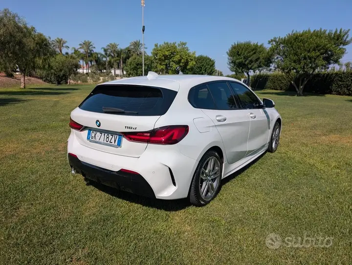BMW 1 Series 2022 photo 5