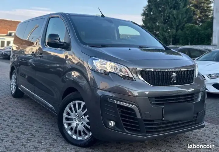 Peugeot Traveller