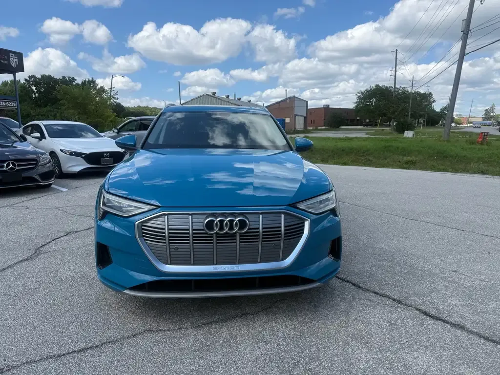 Audi E-Tron 2019 photo 2