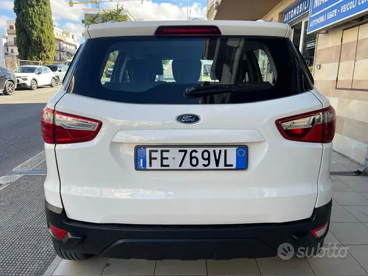 Ford Ecosport 2016 photo 3