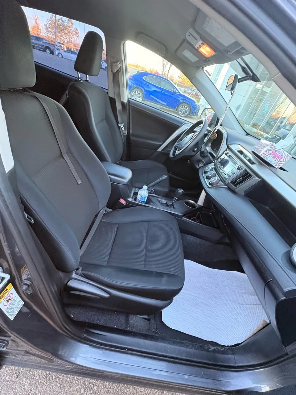 Toyota Rav4 2015 photo 3