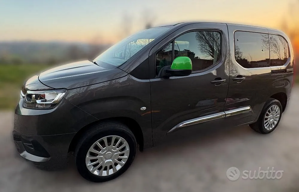 Toyota Proace City 2022 photo 2