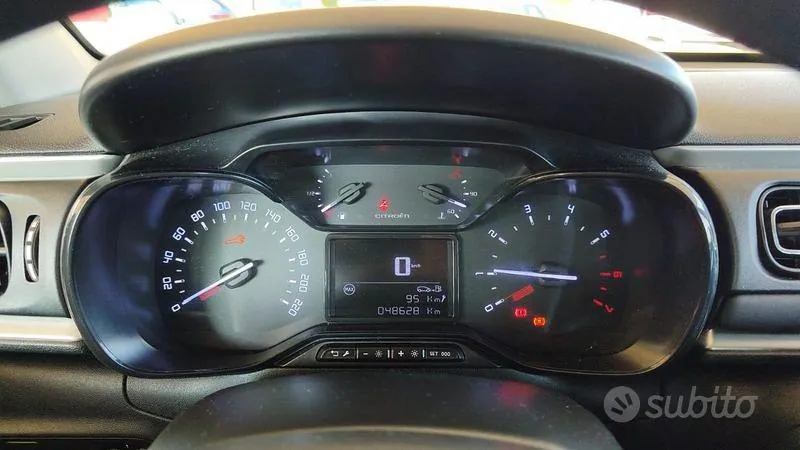 Citroen C3 2023 photo 2