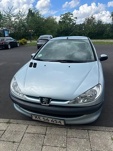 Peugeot 206