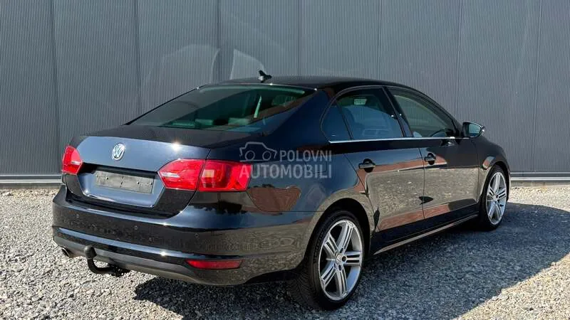 Volkswagen Jetta 2011 photo 5