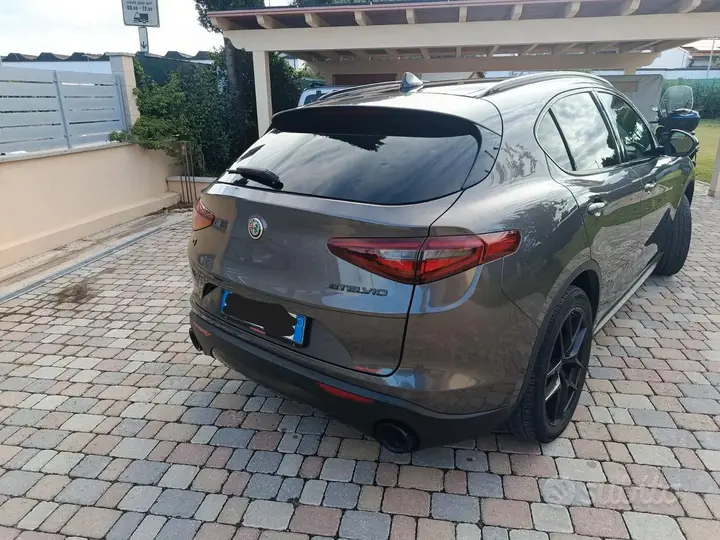 Alfa Romeo Stelvio 2019 photo 4