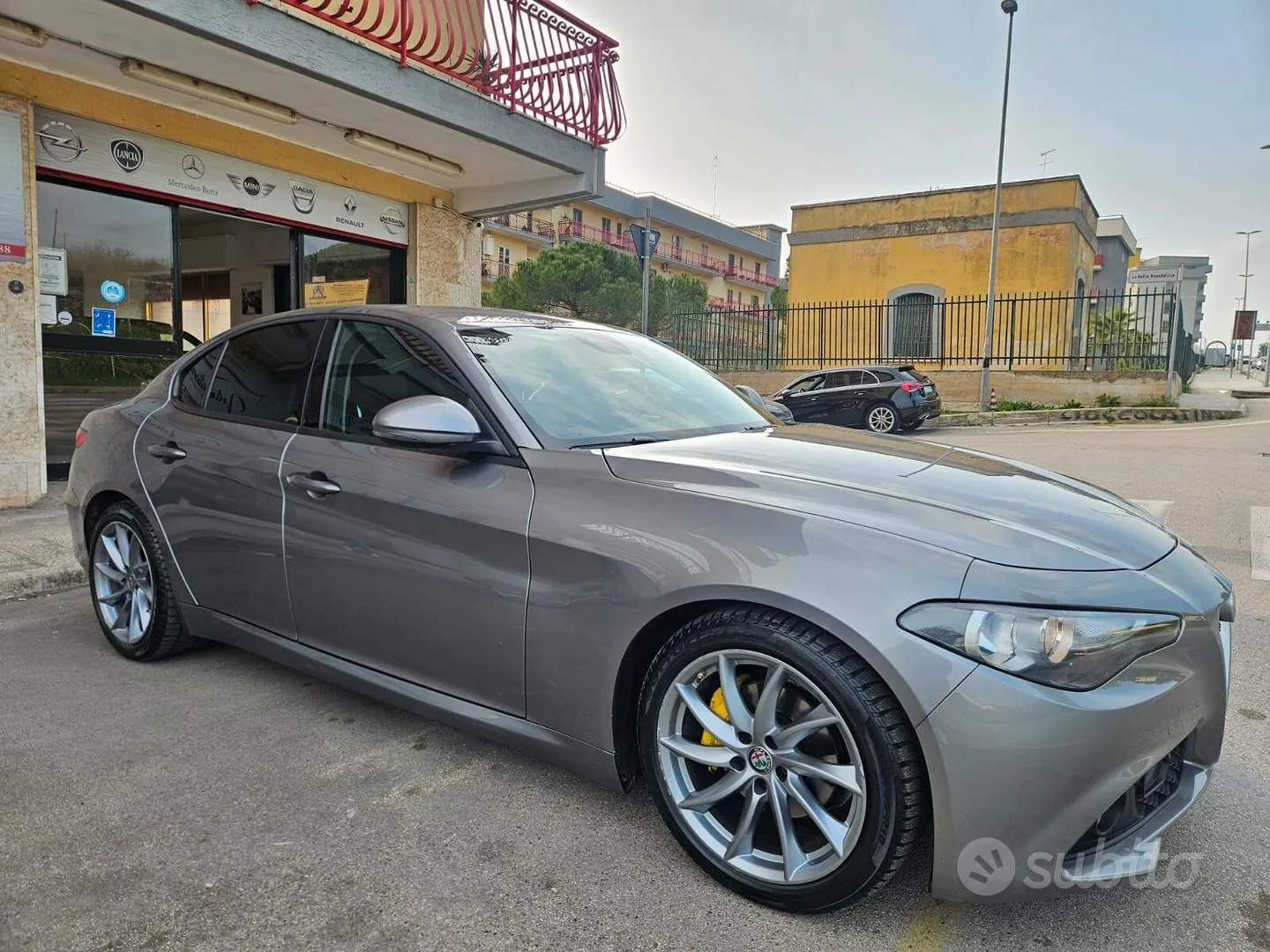 Alfa Romeo Giulia 2017 photo 2