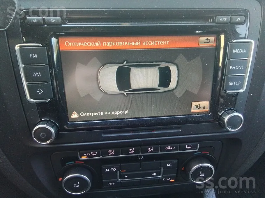 Volkswagen Jetta 2012 photo 4