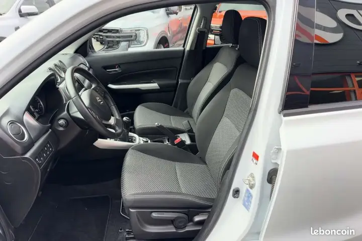 Suzuki Vitara 2016 photo 5