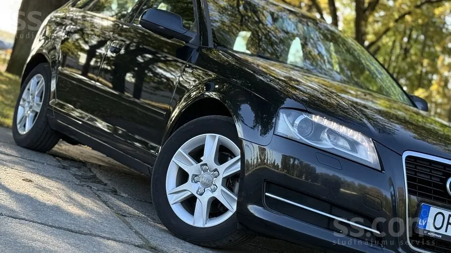 Audi A3 2011 photo 5