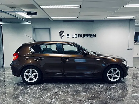 BMW 116D 2011 photo 3