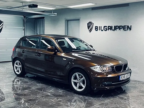BMW 116D 2011 photo 2