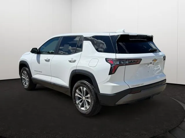 Chevrolet Equinox 2026 photo 4