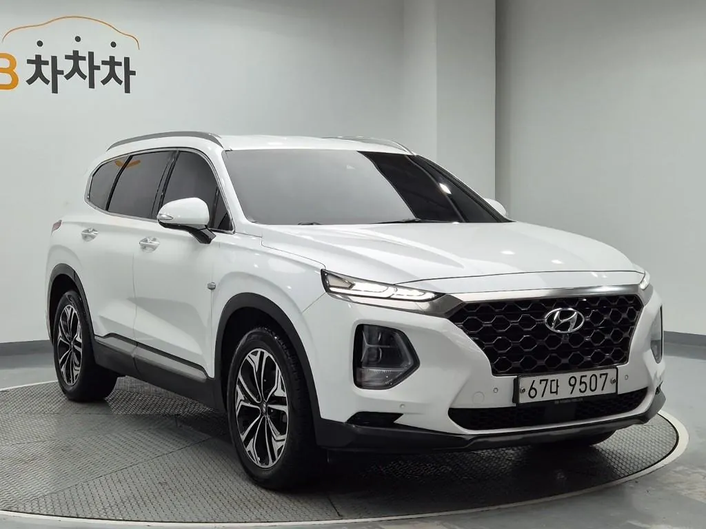 Hyundai Santa Fe 2019 photo 4
