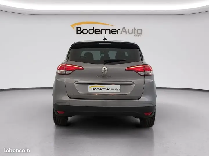 Renault Scenic 2018 photo 4