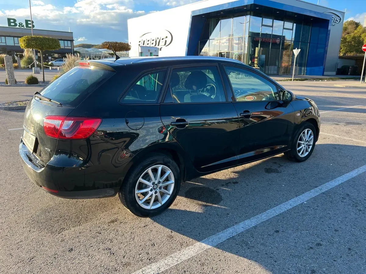 Seat Ibiza 2016 photo 3
