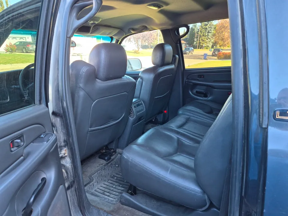 Chevrolet Silverado 2500 2004 photo 5