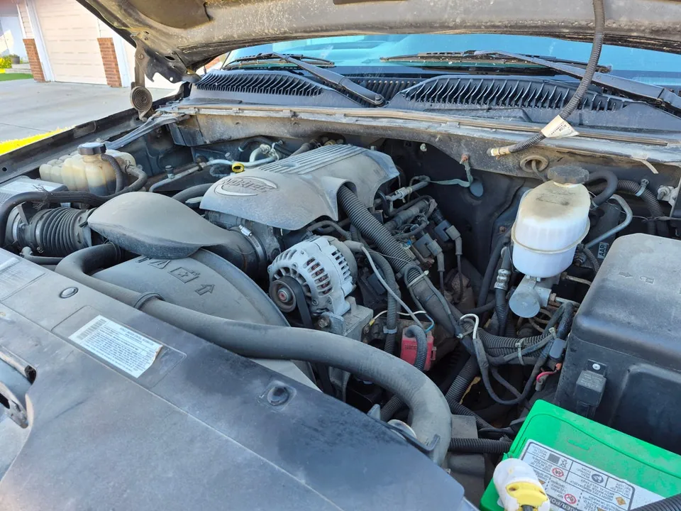 Chevrolet Silverado 2500 2004 photo 3
