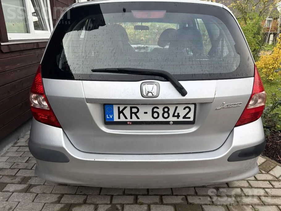 Honda Jazz 2005 photo 3