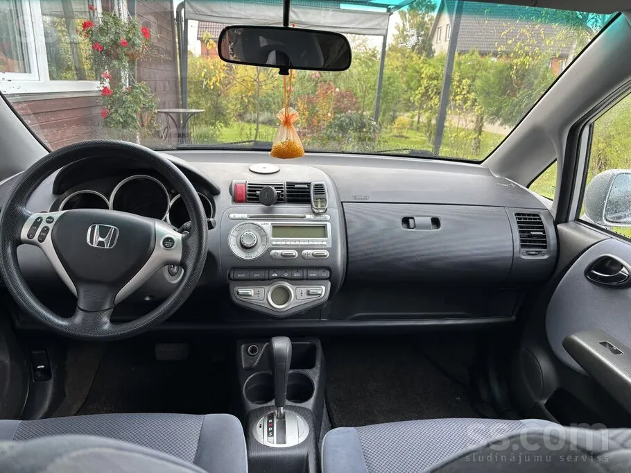 Honda Jazz 2005 photo 4
