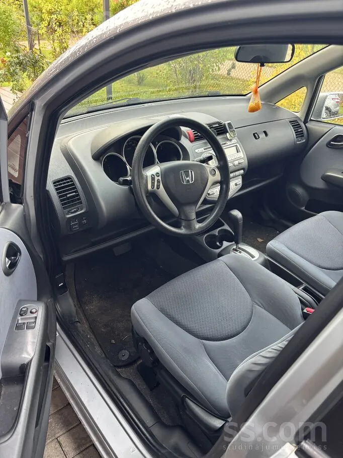 Honda Jazz 2005 photo 5