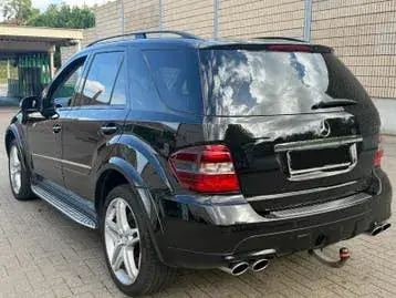 Mercedes-Benz M-Class