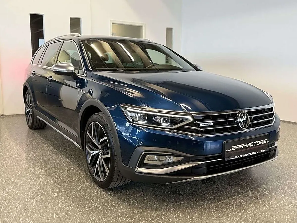 Volkswagen Passat 2021 photo 3