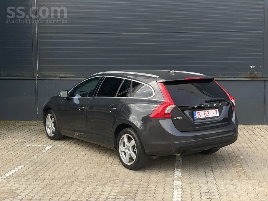 Volvo V60 2011 photo 4