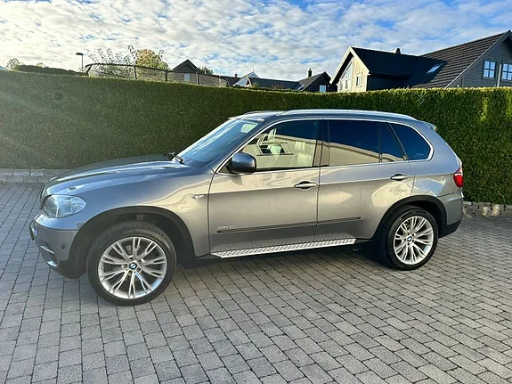 BMW X5 2011 photo 4