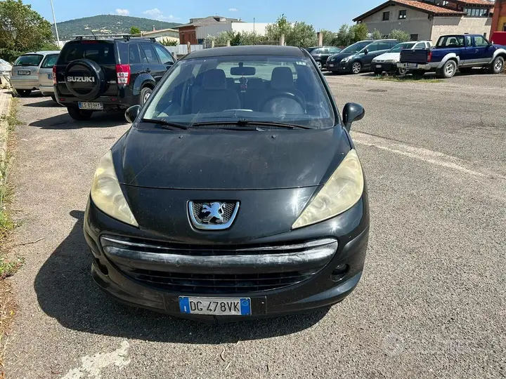 Peugeot 207 2007 photo 3