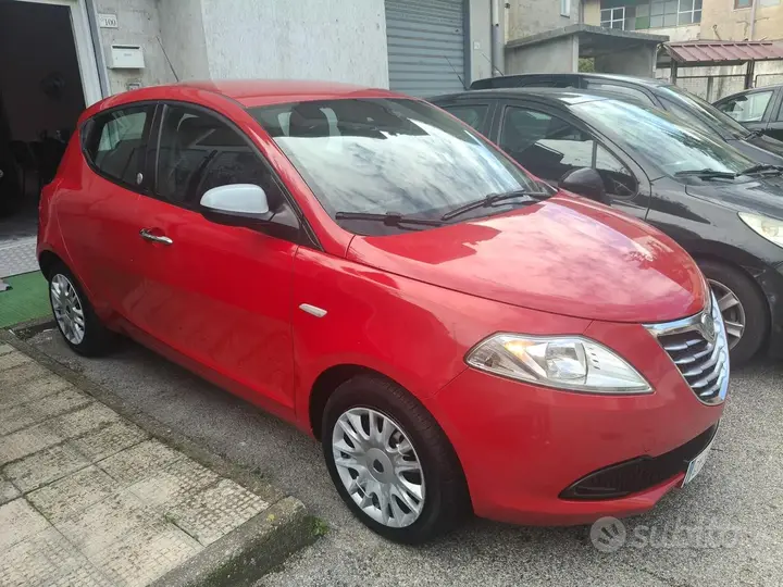Lancia Ypsilon 2014 photo 3